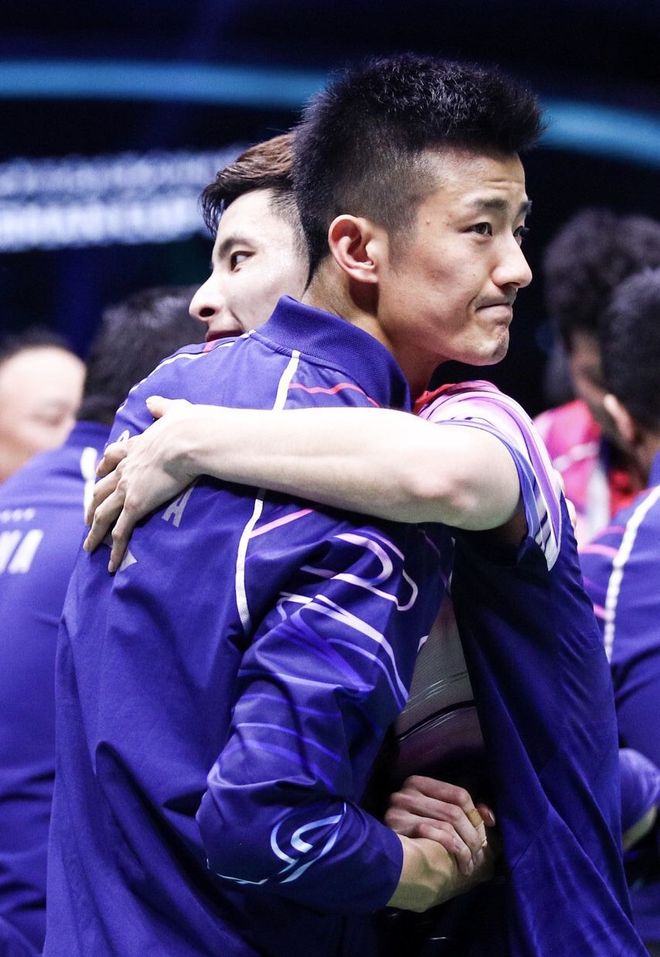 包含泰国羽毛球队轻取日本羽毛球队，谌龙制霸全场的词条