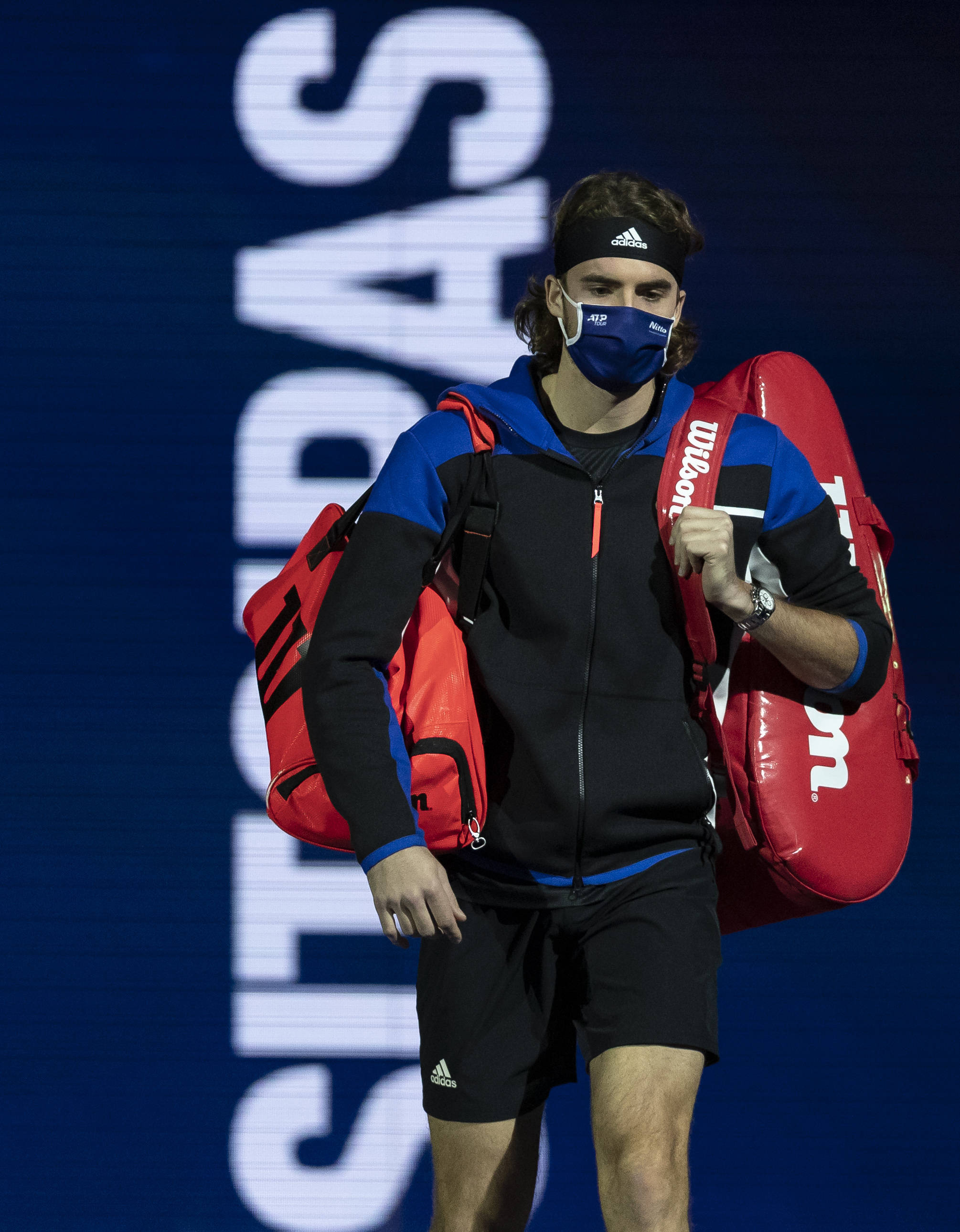 法国网球队绝杀日本网球队,西西帕斯一己之力扛起全队 法国网球队绝杀日本网球队,西西帕斯一己之力扛起全队