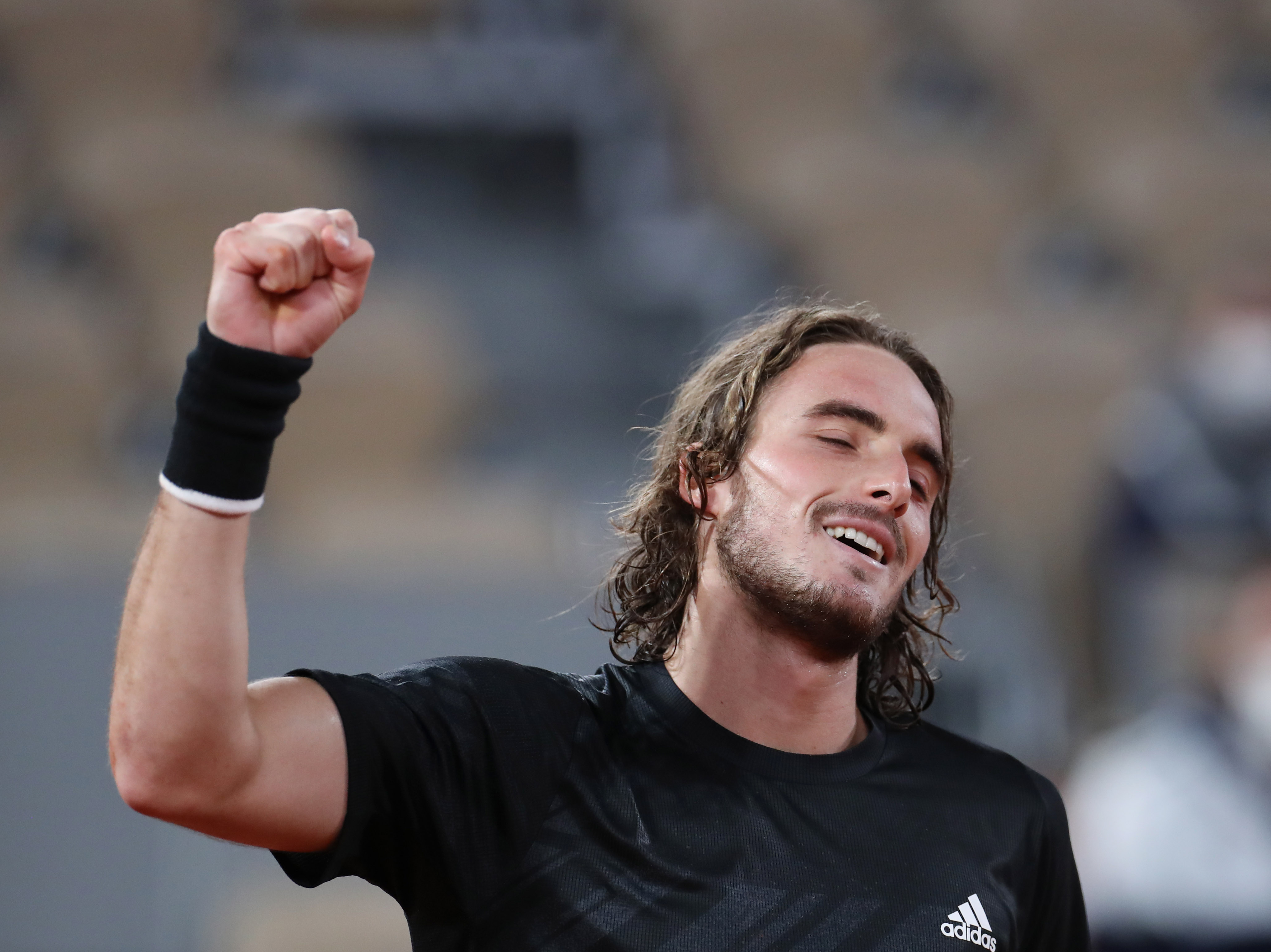 法国网球队绝杀日本网球队,西西帕斯一己之力扛起全队 法国网球队绝杀日本网球队,西西帕斯一己之力扛起全队