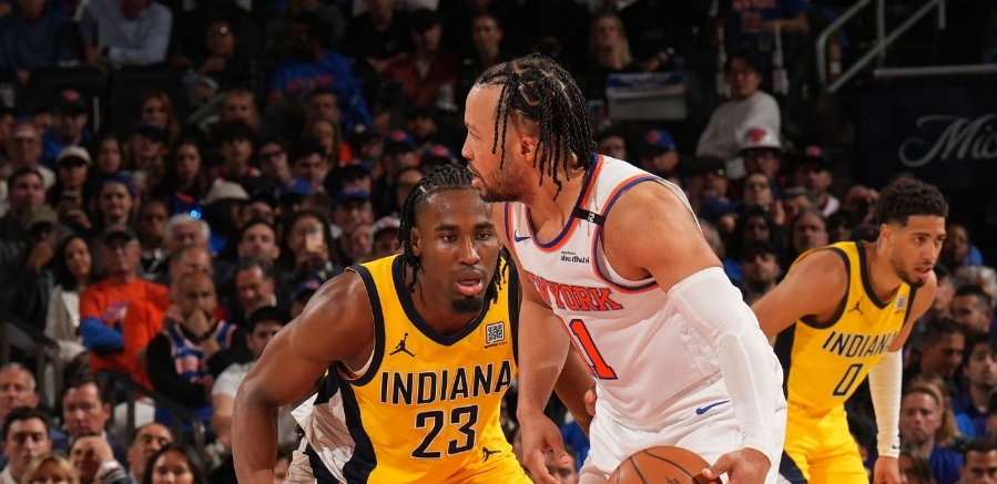 开云体育登录-加拿大男篮绝地反击雷霆，哈里斯三分雨点燃全场