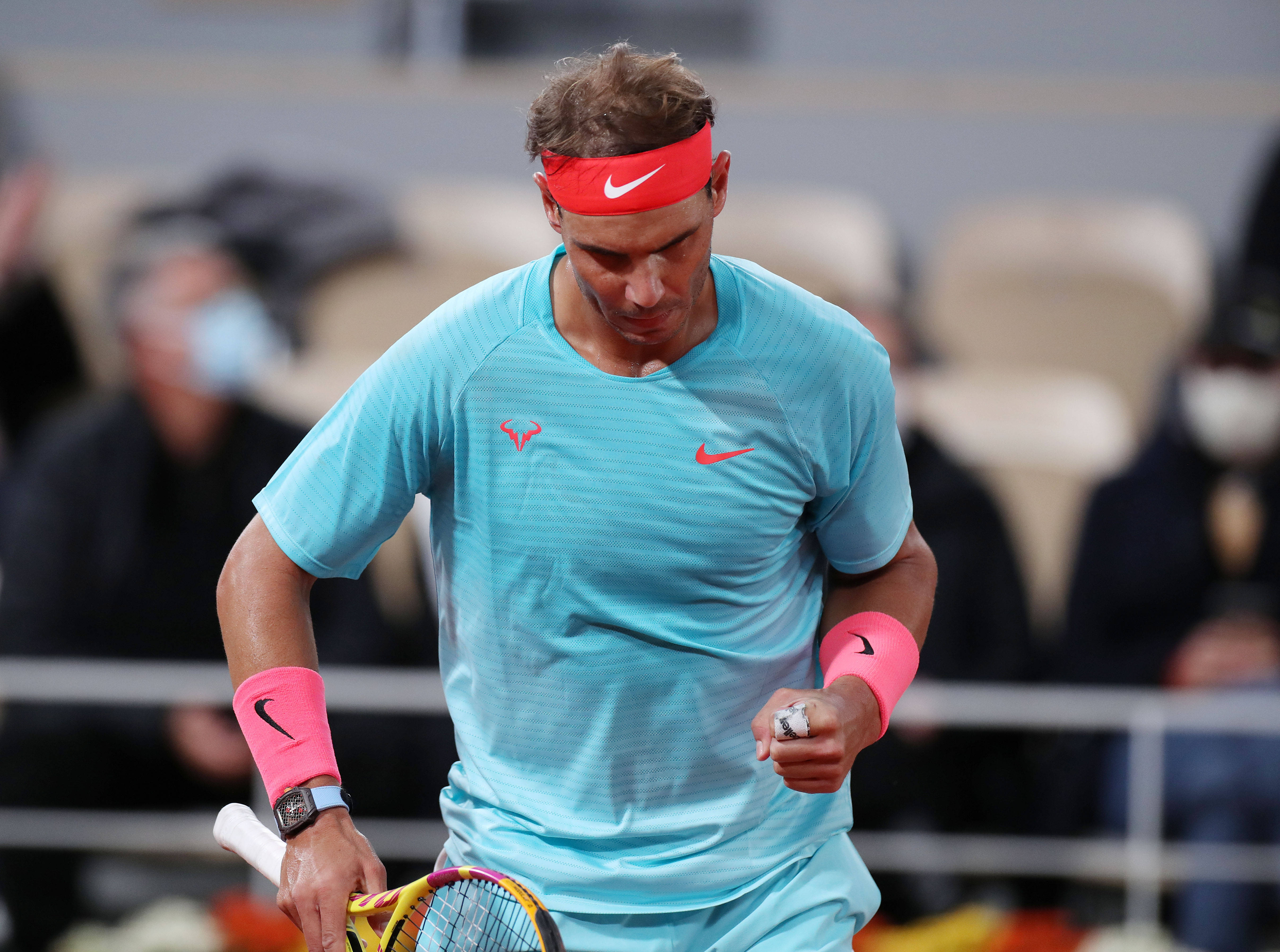 开云体育中国-英国网球队轻取德国网球队，纳达尔惊艳世界