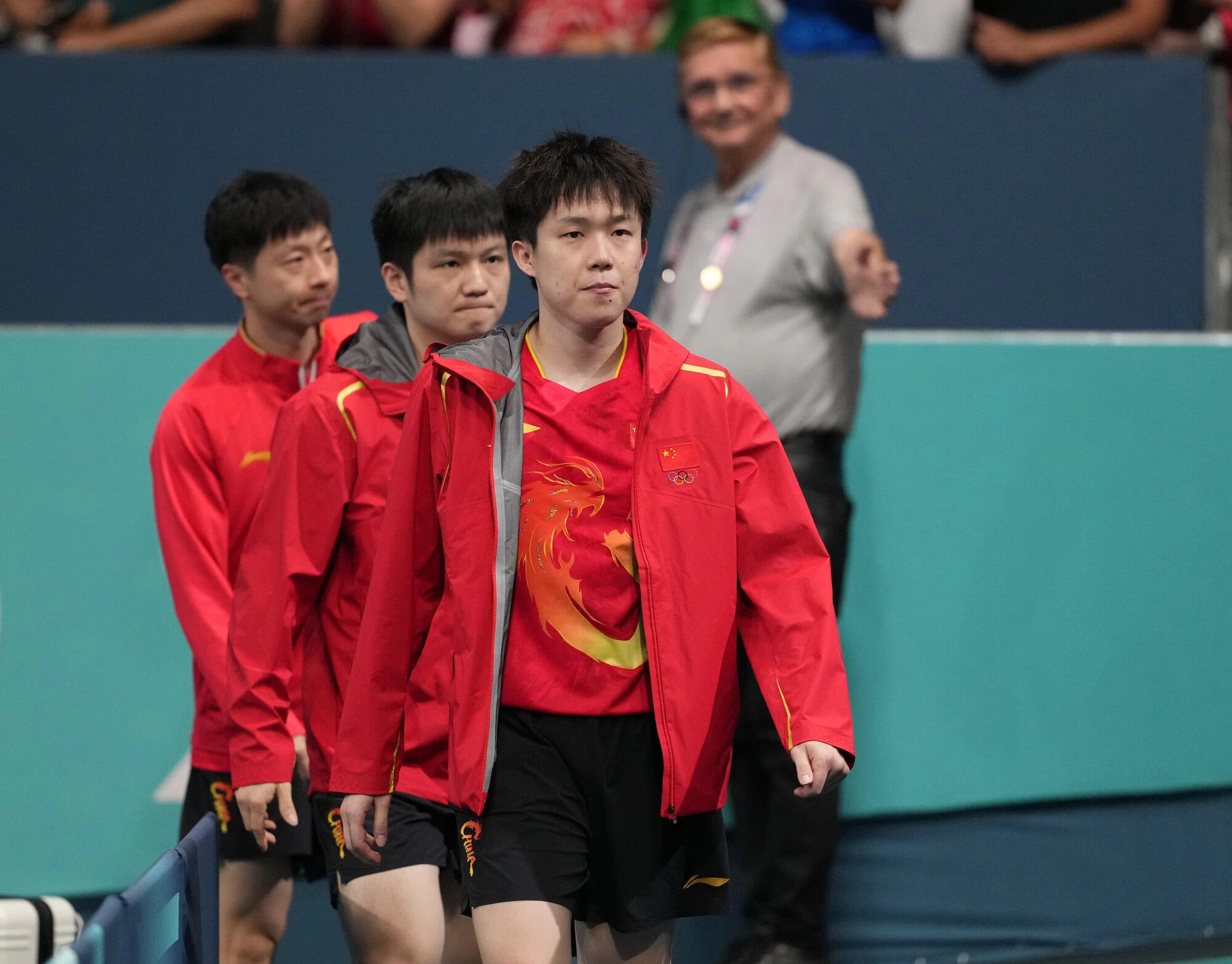 英国乒乓球队碾压韩国乒乓球队，马龙爆发神勇