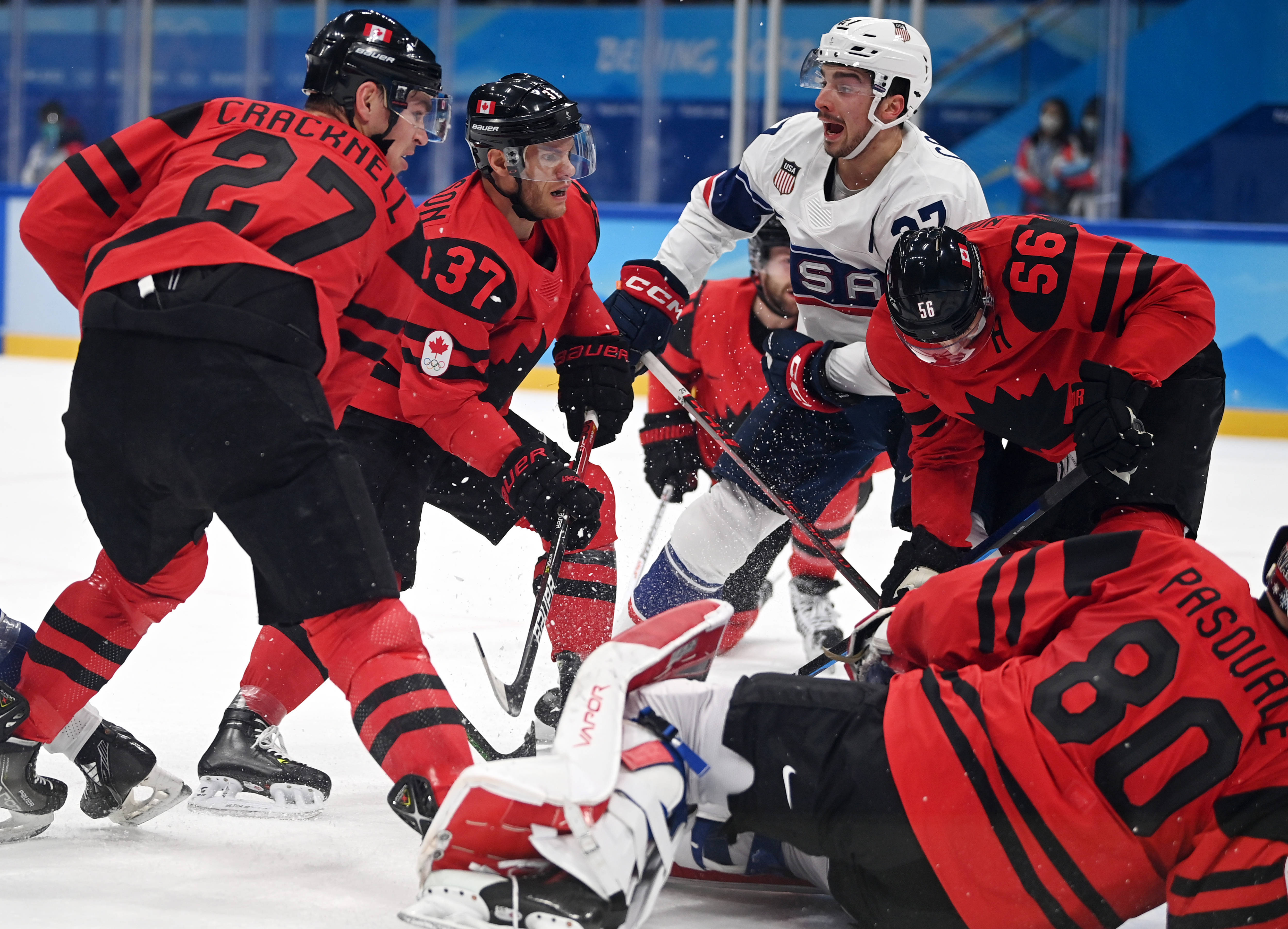 冰球赛事精彩瞬间盘点，年度回顾震撼登场