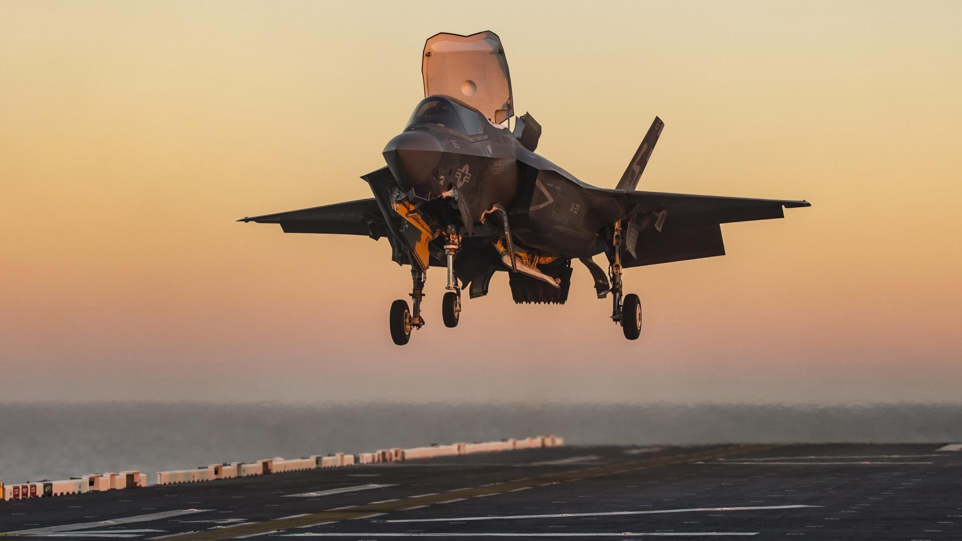 开云体育在线-冰与火的较量，韩国队绝杀中国队，李梓嘉率队挺进亚洲之巅