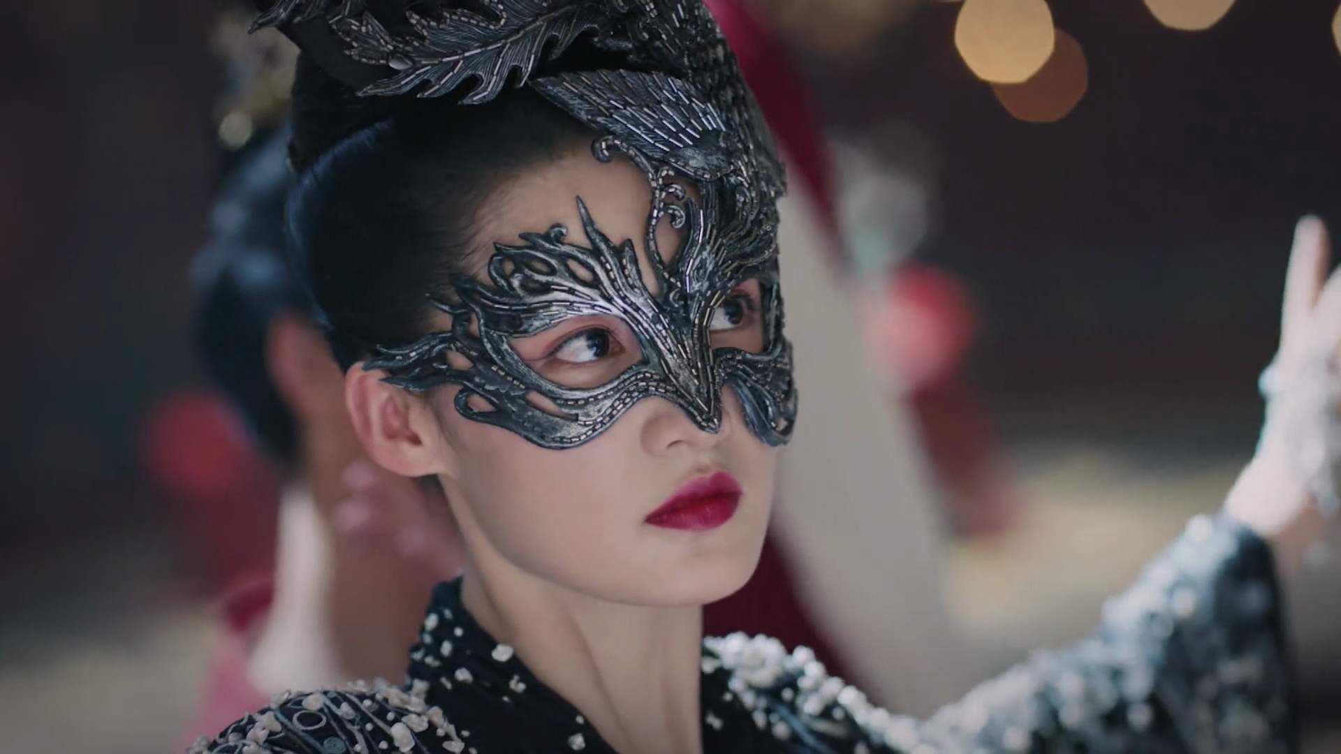 北欧巨兽与欧冠荣光,哈兰德的双线战场