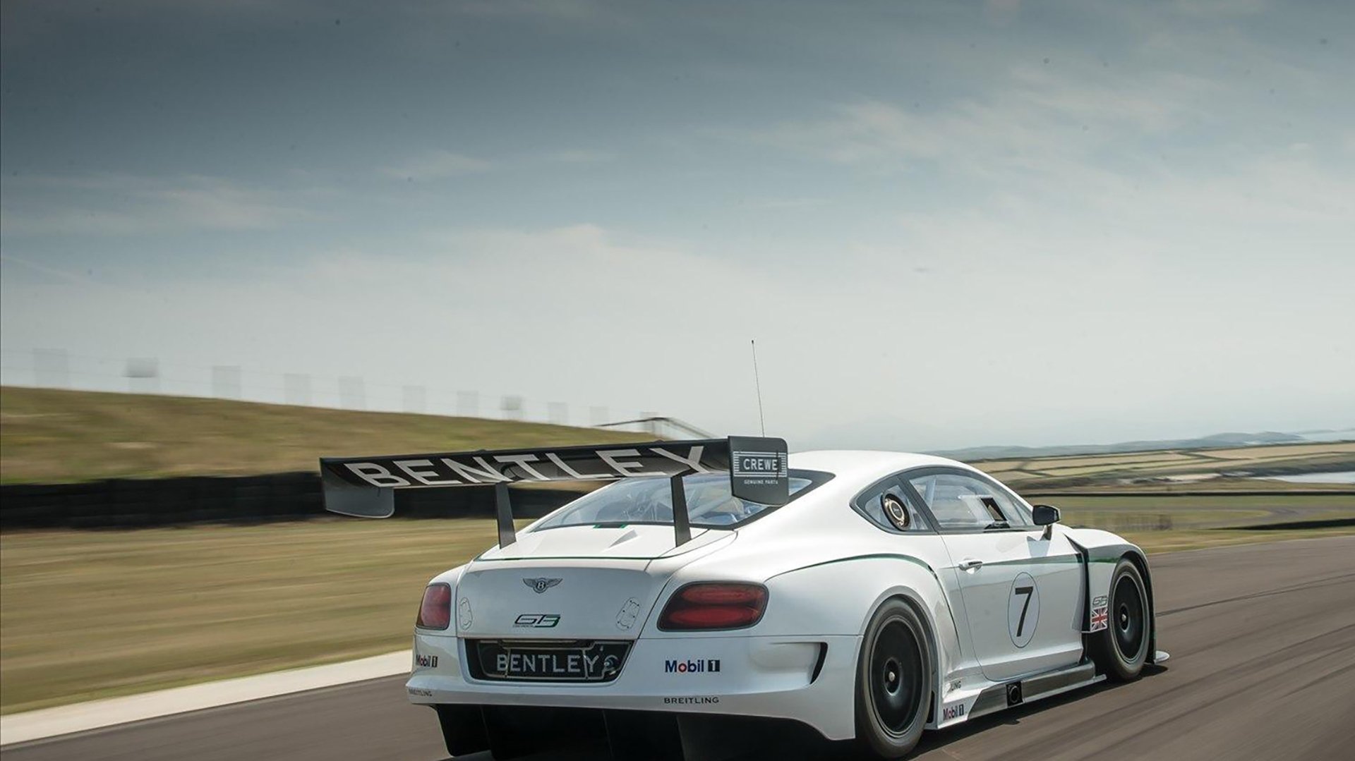 开云体育登录-绿茵场上的总决赛，巴西足球哲学如何全面压制爱尔兰