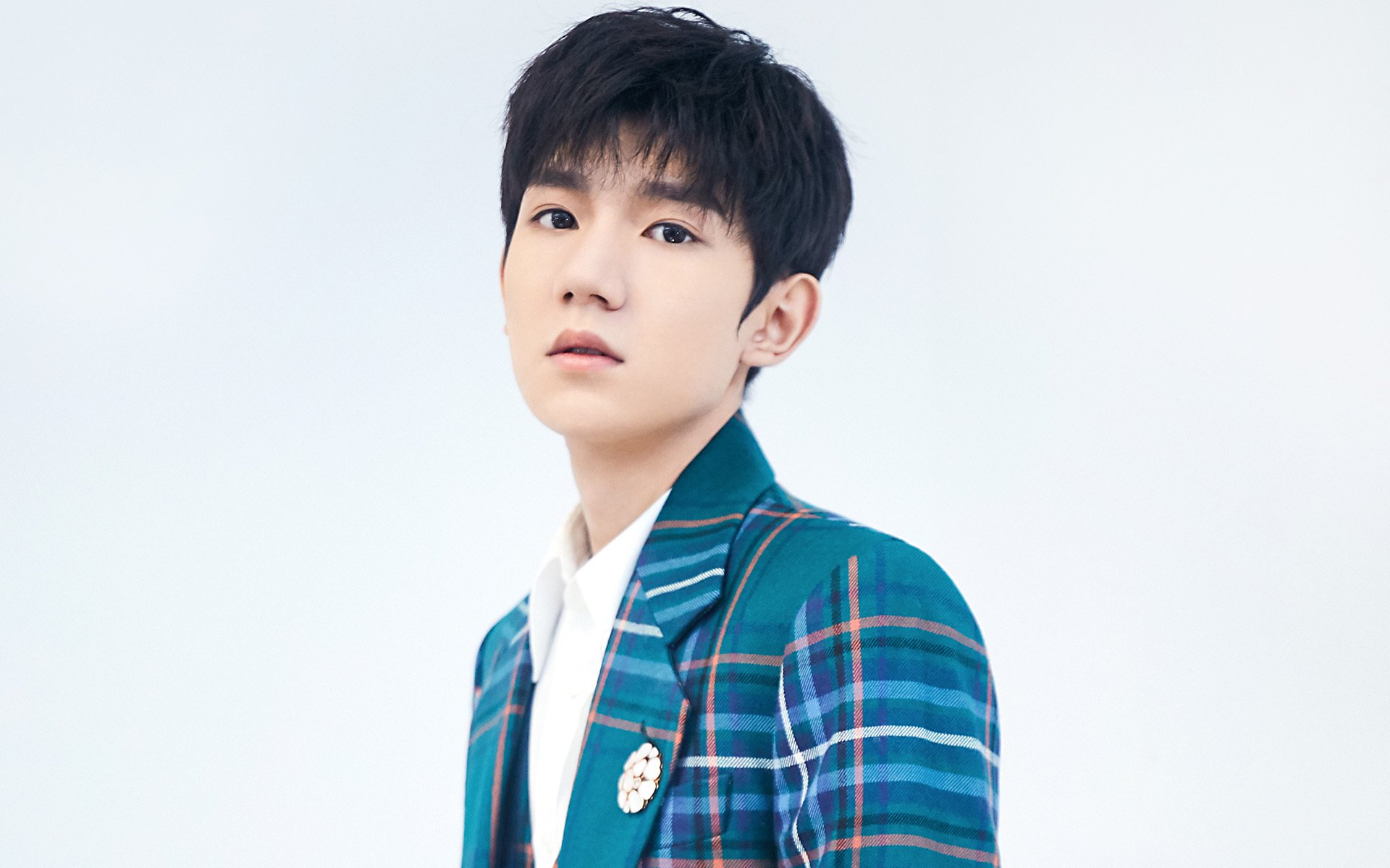 绿茵跨界风暴，独行侠篮球式闪电粉碎黄蜂，世界杯预热赛惊现降维打击