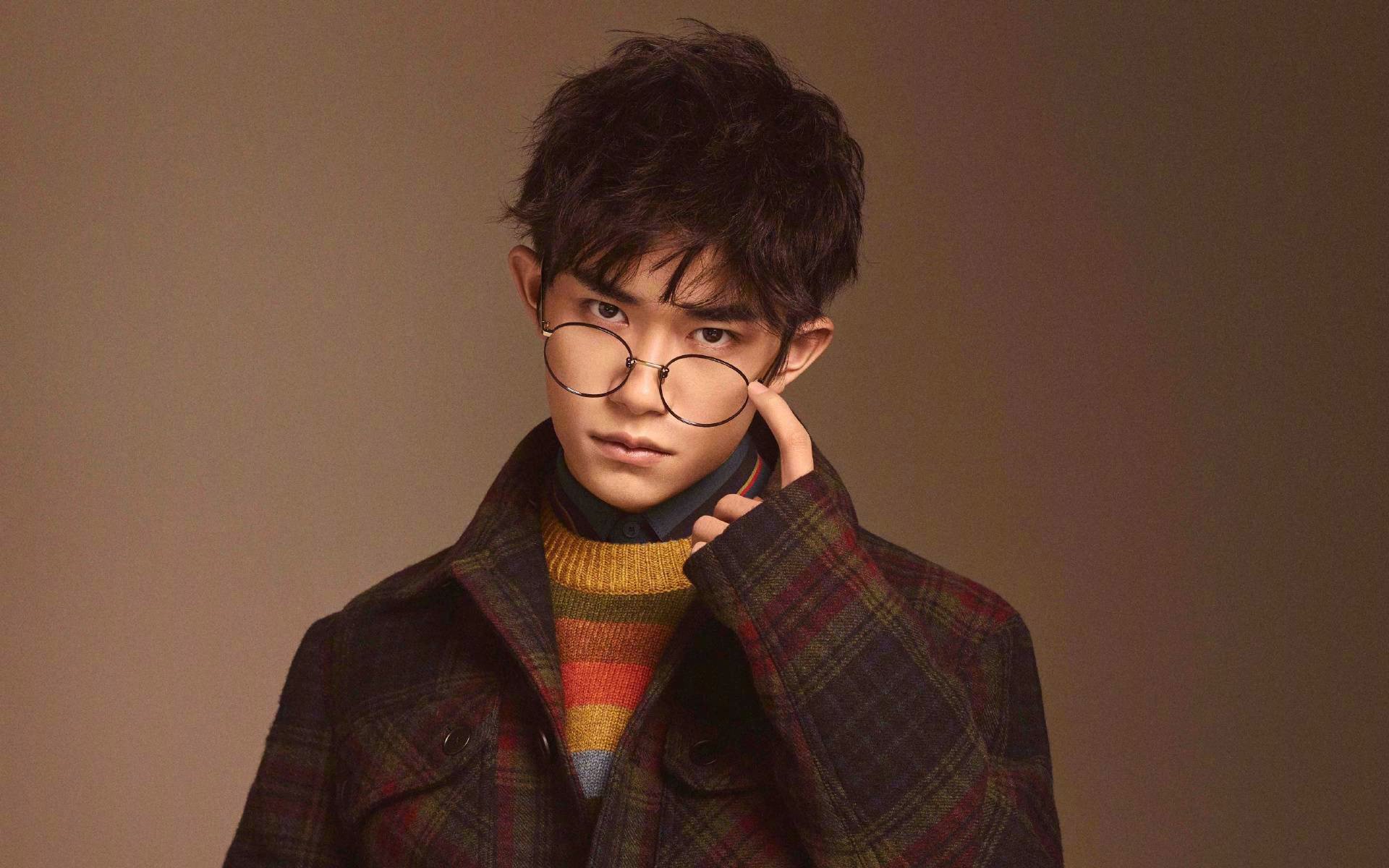 开云体育在线-黑暗中的追光者，当巴拉圭击穿命运，C罗照亮德甲之巅