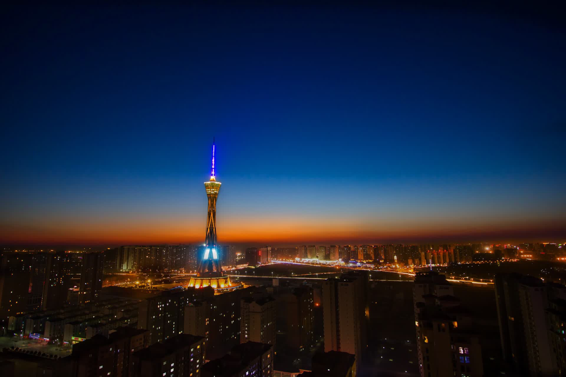 燃烧的黄昏，当印度风暴吞没北欧巨舰，莫德里奇在2026世界杯G组完成最后的绝唱
